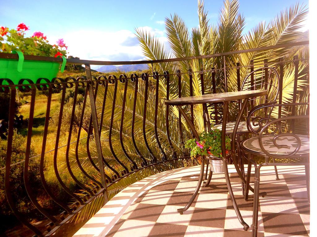 Ciuscia Bed & Breakfast Calatabiano Eksteriør bilde