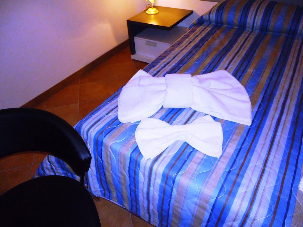 Ciuscia Bed & Breakfast Calatabiano Rom bilde